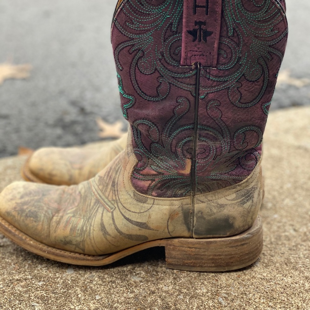 Tin Haul Guns and Roses boots